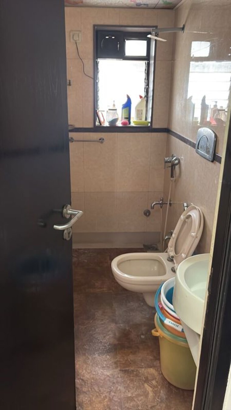 Bathroom, db-sahyadri 2 Bedroom 850 Sq.Ft. Apartment In Malad East Mumbai 10389478