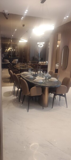 Team Area in 4 BHK Apartment at Veena Insignia, Andheri West – for Sale
