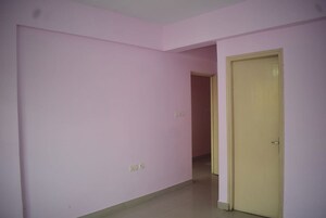 Room in 2 BHK Apartment at Bablatala – for Sale
