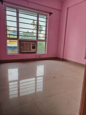 Room in 2 BHK Apartment at Bablatala – for Sale