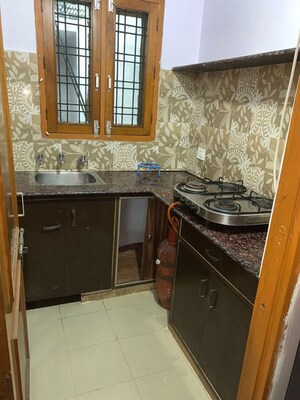 Kitchen in 1 BHK Builder Floor at Gomti Nagar – for Rent