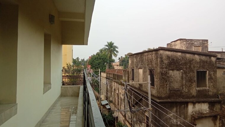Balcony, barisha 5 Bedroom 1080 Sq.Ft. Independent House In Barisha Kolkata 10389564