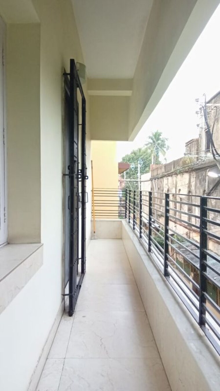 Balcony, barisha 5 Bedroom 1080 Sq.Ft. Independent House In Barisha Kolkata 10389564