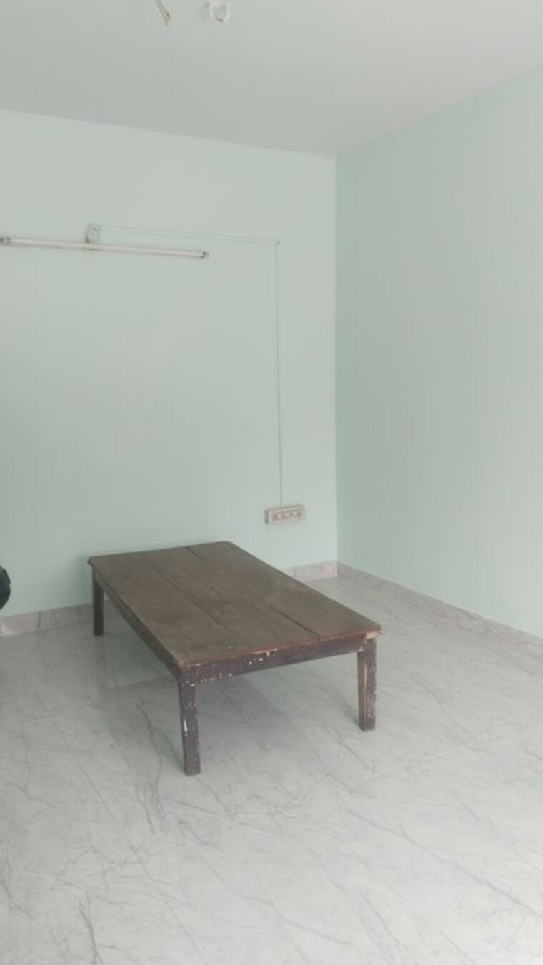 Room, gomti nagar 2 Bedroom 1100 Sq.Ft. Builder Floor In Gomti Nagar Lucknow 10389578
