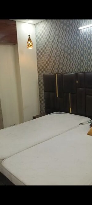 Bedroom in 3.5 BHK Apartment at Shri Radha Sky Gardens, Sector 16b Greater Noida – for Rent