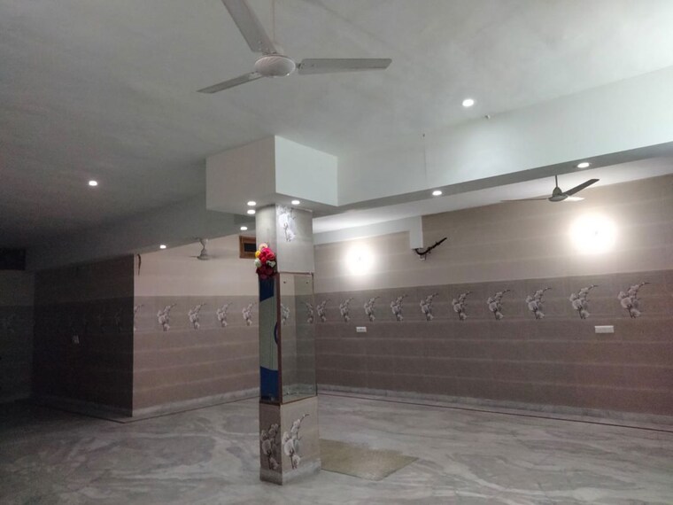  Parking, sunny enclave 3 Bedroom 165 Sq.Yd. Independent House In Sunny Enclave Mohali 10389595
