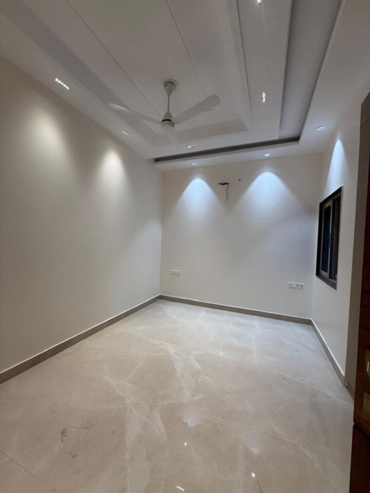 Room, greater kailash 3 Bedroom 1650 Sq.Ft. Apartment In Greater Kailash Delhi 10389617