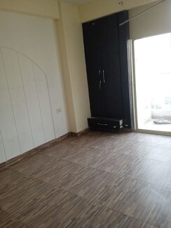 2 BHK Apartment For Rent in VVIP Mangal