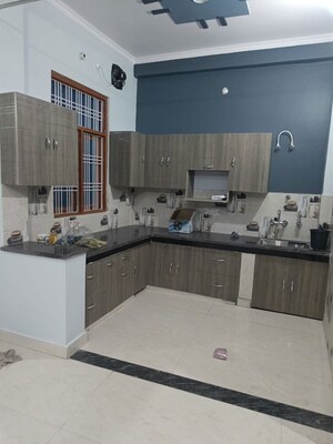 Kitchen in 2 BHK Builder Floor at Gomti Nagar – for Rent