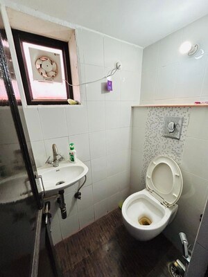 Bathroom in 2 BHK Builder Floor at Palam Vihar Residents Association, Palam Vihar – for Rent
