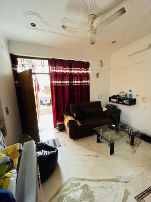 Team Area in 2 BHK Builder Floor at Palam Vihar Residents Association, Palam Vihar – for Rent