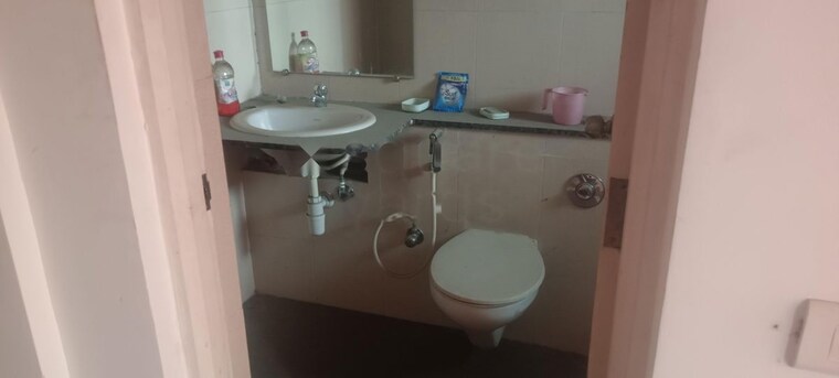 Bathroom, kohinoor-sportsville 2 Bedroom 740 Sq.Ft. Apartment In Hinjewadi Pune 10389633