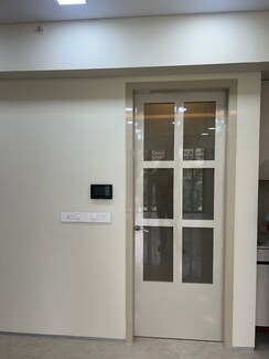 3 BHK + Extra Room Apartment For Rent in Rustomjee Seasons