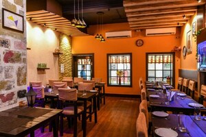 Gym in  Shop at Ballygunge Place – for Sale