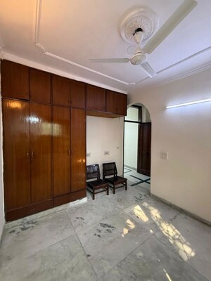 Room in 2 BHK Builder Floor at Kalkaji – for Rent