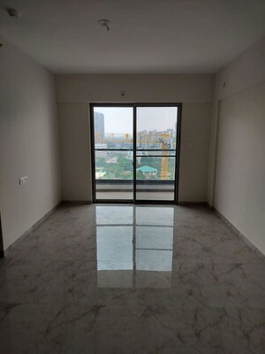 Room in 2 BHK Apartment at Majestique Towers, Kharadi – for Sale