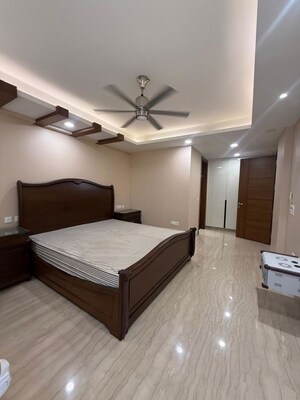 Bedroom in 3 BHK Builder Floor at South Extension ii – for Rent