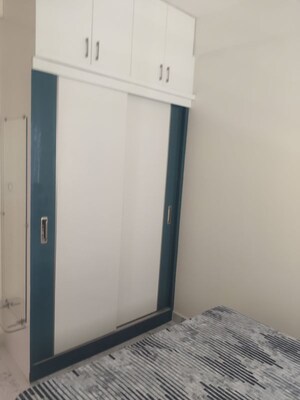 Room in 3 BHK Apartment at Kavya Enclave, Kasavanahalli – for Rent