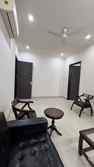 Team Area in 3 BHK Apartment at M3M Woodshire, Sector 107 – for Rent
