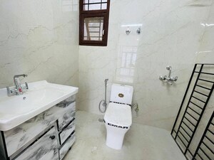 Bathroom in 3 BHK Apartment at M3M Woodshire, Sector 107 – for Rent