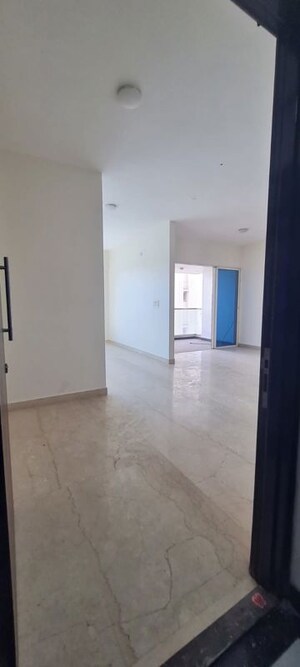 Room in 1 BHK Apartment at Panch Pakhadi – for Rent