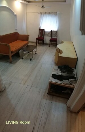 Team Area in 2 BHK Apartment at Eff Jumbo Darshan CHS, Andheri East – for Rent