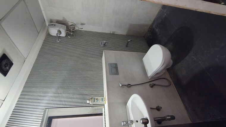 Bathroom, lodha-lakeshore-greens 2.5 Bedroom 810 Sq.Ft. Apartment In Dombivli East Thane 10389800