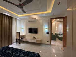 3.5 BHK + Servant Room Apartment For Sale in M3M Woodshire