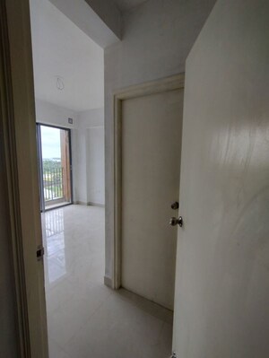 Room in 2 BHK Apartment at Godrej Seven, Joka – for Sale