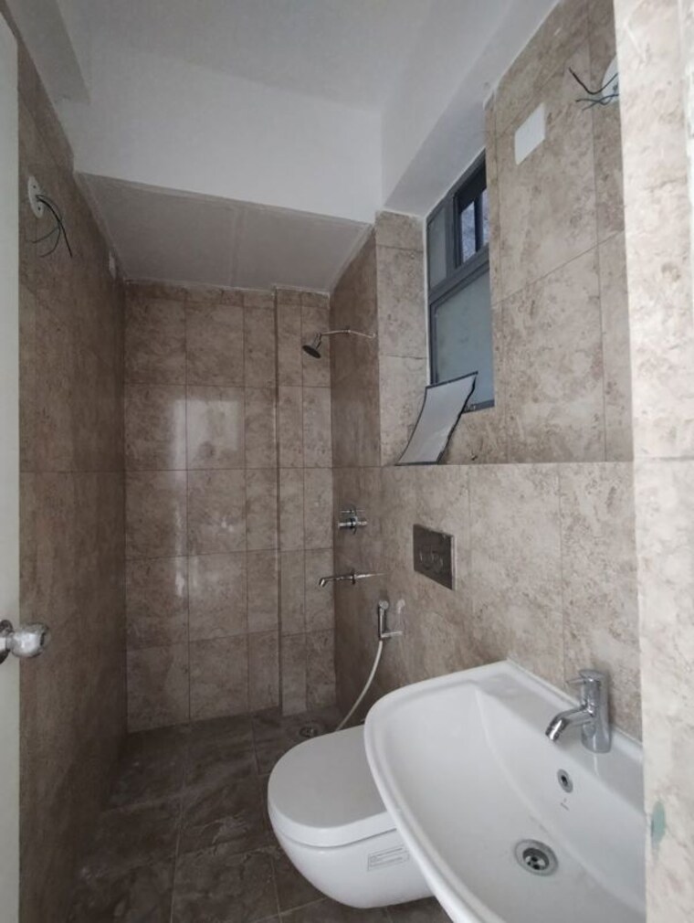 Bathroom, godrej-seven 2 Bedroom 891 Sq.Ft. Apartment In Joka Kolkata 10389809
