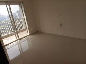 Room in 2 BHK Apartment at Sukhwani Hermosa Casa, Mundhwa – for Rent