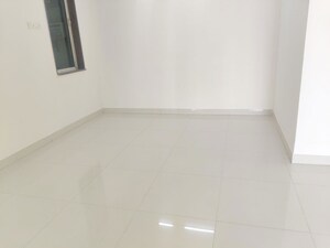Room in 2 BHK Apartment at Gundecha Altura, Kanjurmarg West – for Rent
