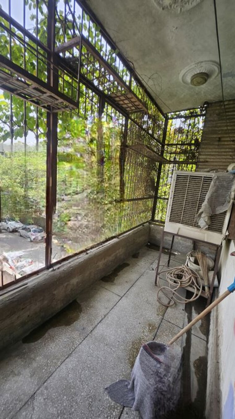 Balcony, dilshad colony 2 Bedroom 900 Sq.Ft. Builder Floor In Dilshad Colony Delhi 10389860