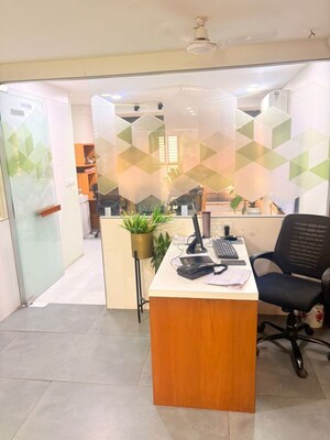  Office Space For Rent in Vastrapur