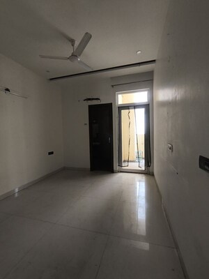 Room in 3 BHK Apartment at Silver City Extention, Vip Road – for Sale
