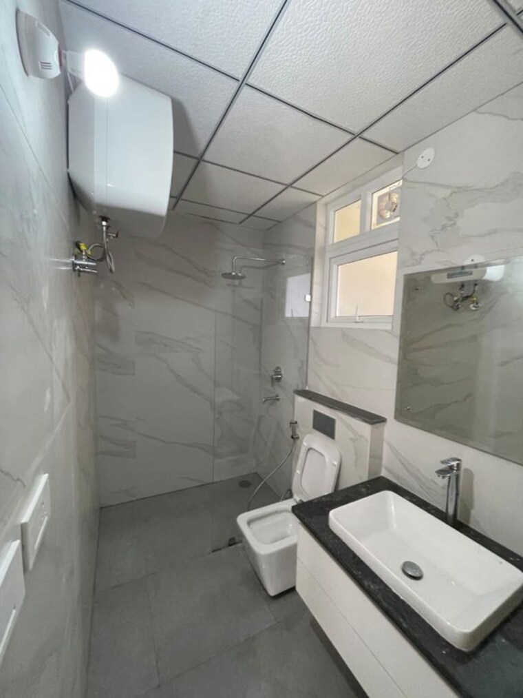 Bathroom, maya-green-lotus-utsav 3 Bedroom 2100 Sq.Ft. Apartment In International Airport Road Zirakpur 10389913