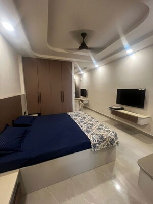 Bedroom in  Pg at South City 2 – for Rent