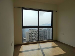 Room in 2 BHK Apartment at Runwal Bliss, Kanjurmarg East – for Rent