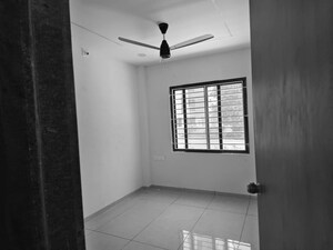 Room in 4 BHK Independent House at Atladara – for Rent