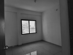 Room in 4 BHK Independent House at Atladara – for Rent