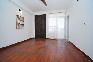 Room in 3.5 BHK Apartment at Galaxy North Avenue, Gaur City 1 – for Sale
