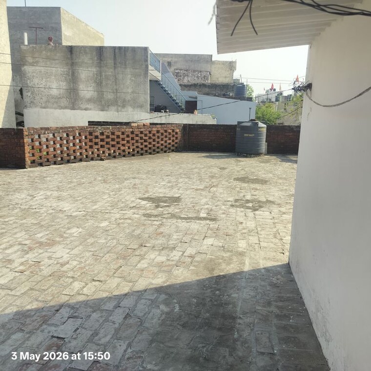 Terrace, sofipur 4 Bedroom 190 Sq.Yd. Independent House In Sofipur Meerut 10349391