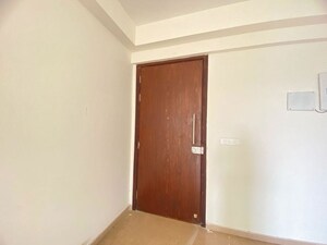 Room in 2 BHK Apartment at Runwal Bliss, Kanjurmarg East – for Rent