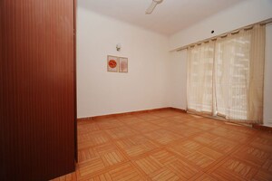 Room in 3 BHK Apartment at Saya Zion, Sector 4 Greater Noida – for Sale