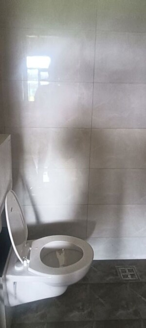 Bathroom in 1 BHK Apartment at Haware City – for Rent