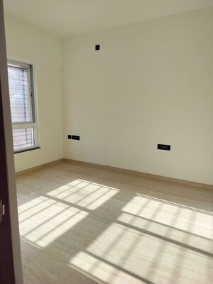 Room in 2 BHK Apartment at VTP Cygnus, Kharadi – for Rent