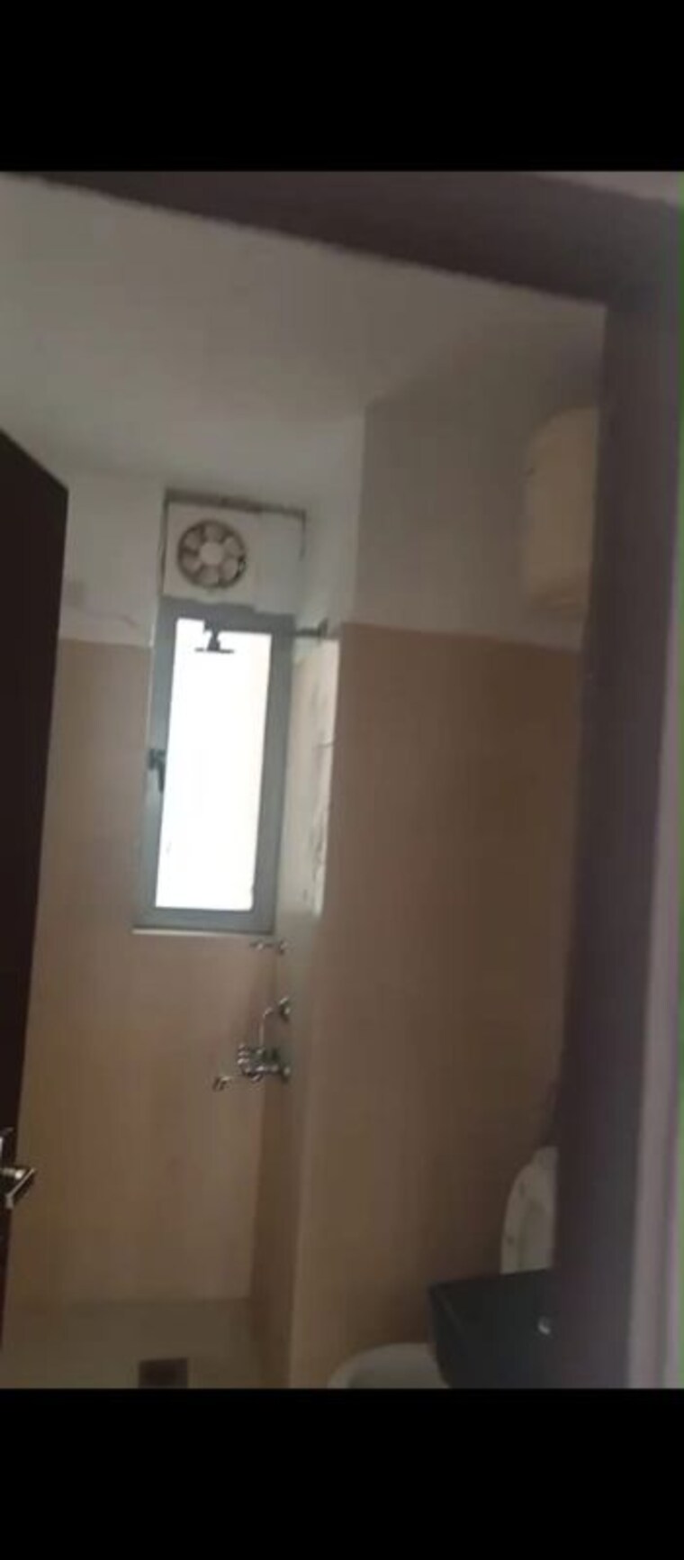 Bathroom, pioneer-park-phase-1 3 Bedroom 2060 Sq.Ft. Apartment In Sector 61 Gurgaon 10390062
