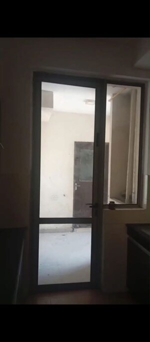Bathroom in 3 BHK Apartment at Pioneer Park Phase 1, Sector 61 – for Sale