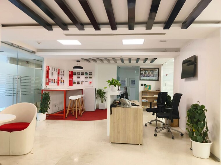 Team Area, sector 63 Commercial Office Space 4000 Sq.Ft. In Sector 63 Noida 10390035