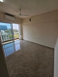 1 BHK Apartment For Rent in LnT Veridian